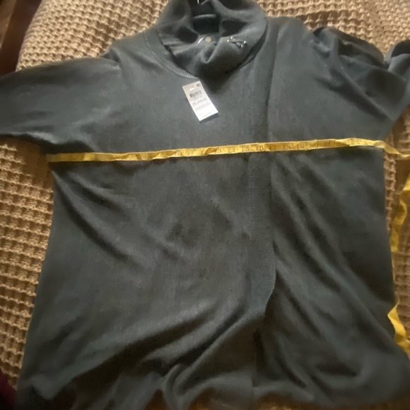 JM Collection Sweater - Picture 7 of 11